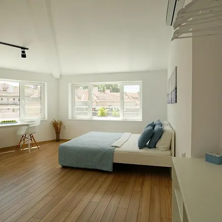 Apartment The Corner Varna